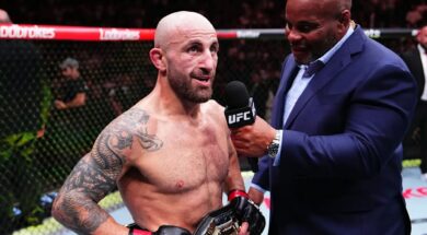 Daniel-Cormier-Alexander-Volkanovski-Plus-grand-de-tout-les-temps