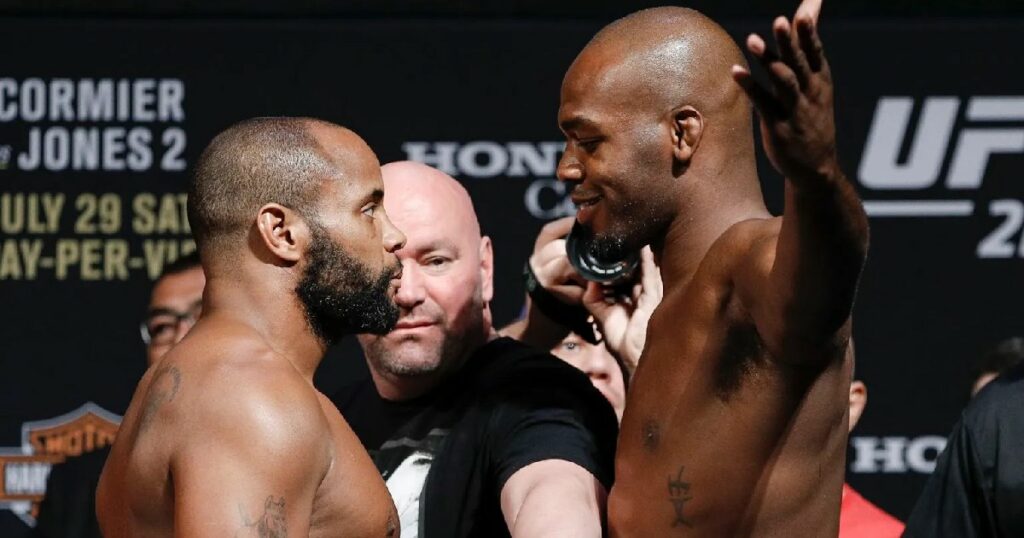 Daniel Cormier tranche : Jon Jones est le plus grand combattant de l&rsquo;histoire de l&rsquo;UFC