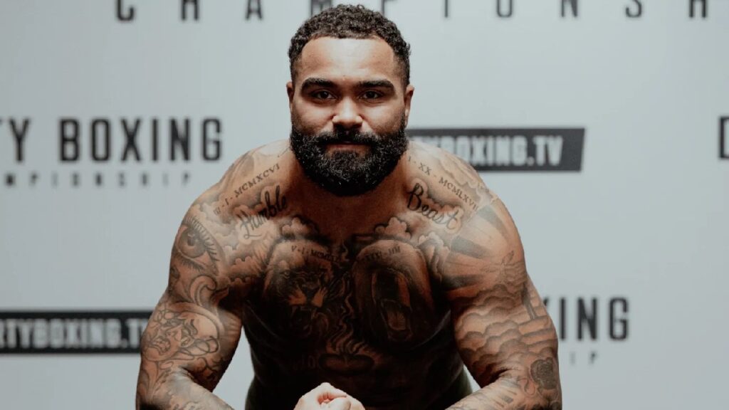 Gable Steveson s&rsquo;impose par TKO d&egrave;s le premier round et reste invaincu&nbsp;lors du MFL 3