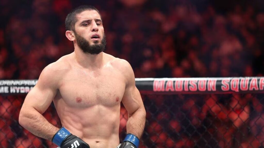 Islam Makhachev se dit pr&ecirc;t pour affronter Ilia Topuria lors de l'UFC Maison-Blanche