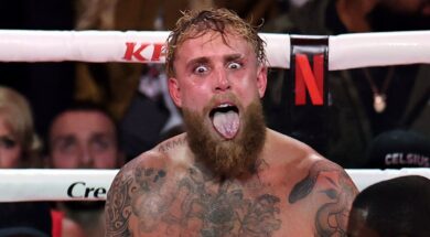 Jake-Paul-critique-r&eacute;action-show-Super-Bowl-Bad-Bunny