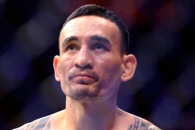 Max-Holloway-evolution-adversaire-Charles-Oliveira