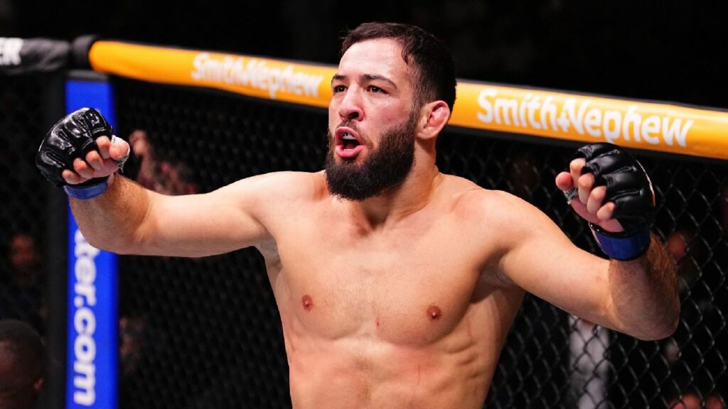 Nassourdine Imavov s&rsquo;attaque &agrave; Sean Strickland