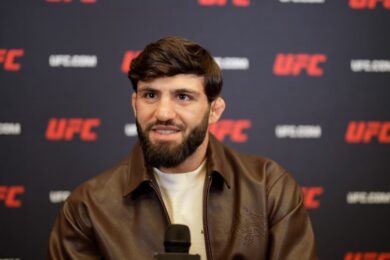 Arman-tsarukyan-r&eacute;action-Charles-Oliveira-vs-Max-Holloway