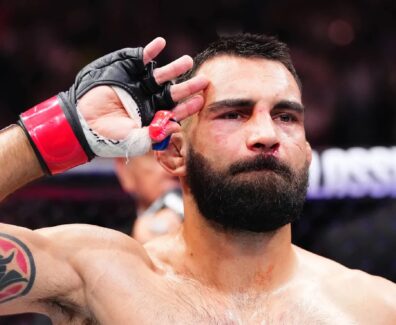 Beno&icirc;t-Saint-Denis-retour-Charles-Oliveira-juillet-BMF-ufc-mma