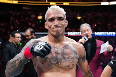 Charles-Oliveira-palmar&egrave;s-comparaison-Khabib-Islam-Makhachev-ufc