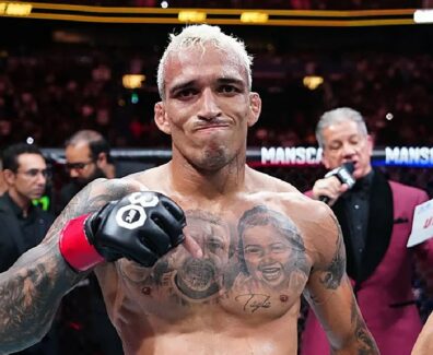 Charles-Oliveira-palmar&egrave;s-comparaison-Khabib-Islam-Makhachev-ufc