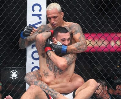 Charles-Oliveira-vs-Max-Holloway-Dana-White-avis
