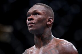 Israel-Adesanya-critique-inactivit&eacute;-champion-Khamzat-Chimaev-middleweights-ufc