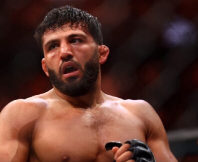 Matt-Brown-critique-Arman-Tsarukyan