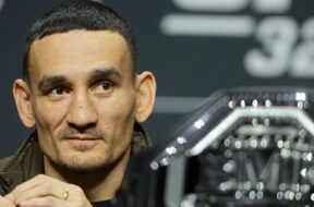 Max-Holloway-Gameplan-Charles-Oliveira