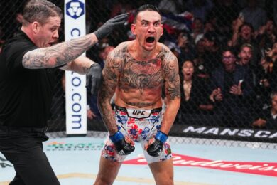 Max-Holloway-K.-O.-vs-Justin-gaethje