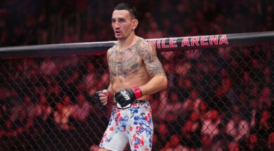 Max-Holloway-prestation-Daniel-Cormier-UFC-326