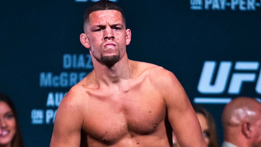 Daniel Cormier r&eacute;agit &agrave; l'annonce du combat entre Nate Diaz et Mike Perry