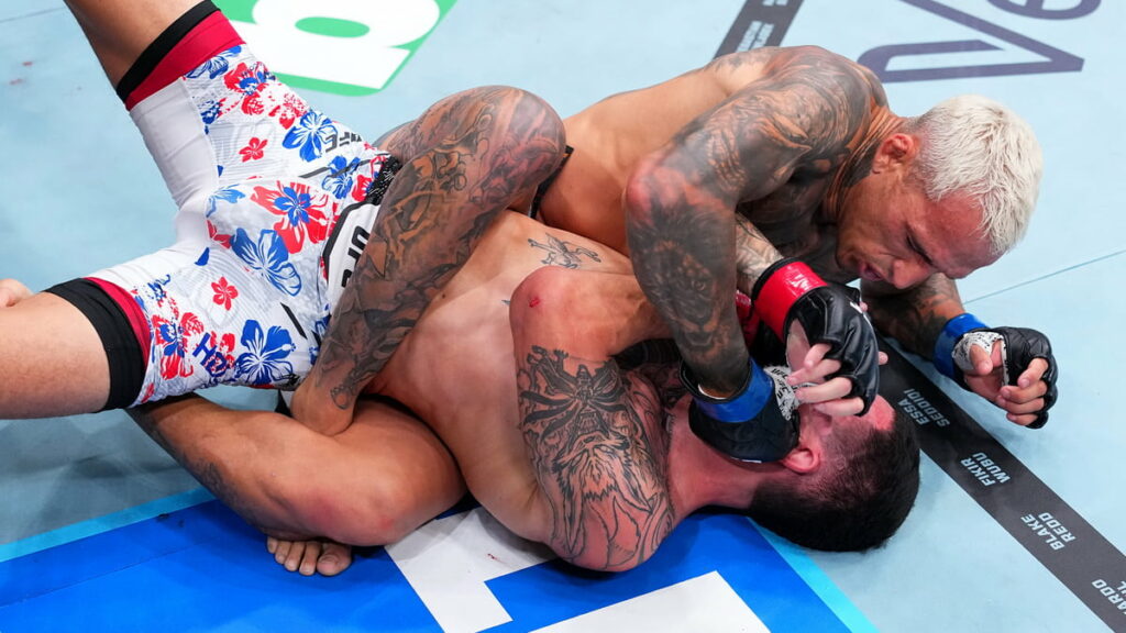 charles-oliveira-domine-max-holloway-bmf-ufc-326