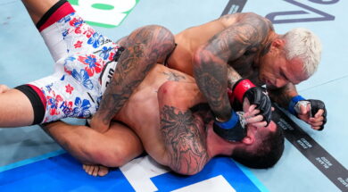 charles-oliveira-domine-max-holloway-bmf-ufc-326