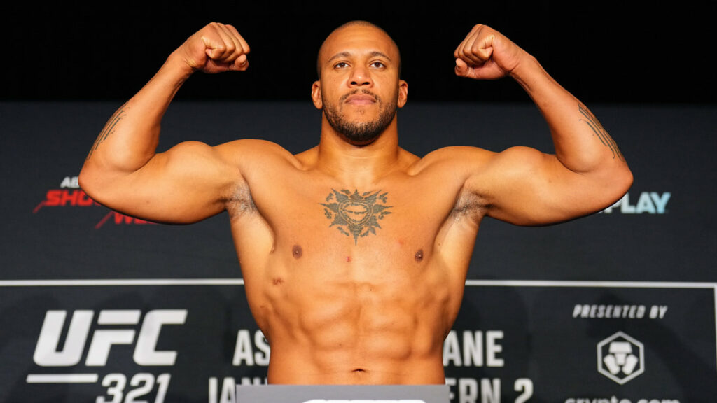 ciryl-gane-ufc-maison-blanche-bruce-buffer