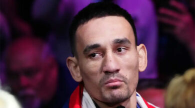 max-holloway-combat-conor-mcgregor