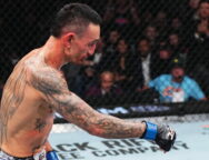 max-holloway-geste-fin-de-combat-ufc