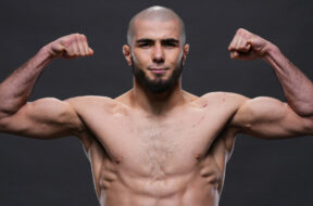 muhammad-mokaev-r&eacute;action-d&eacute;faite-arman-tsarukyan-grappling