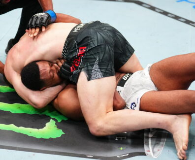 oumar-sy-d&eacute;faite-soumission-ion-cutelaba-ufc