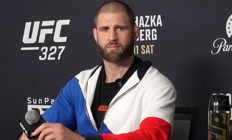 Alexander-Volkanovski-avis-revanche-apr&egrave;s-KO-Jiri-Prochazka-Carlos-Ulberg-ufc-327-mma