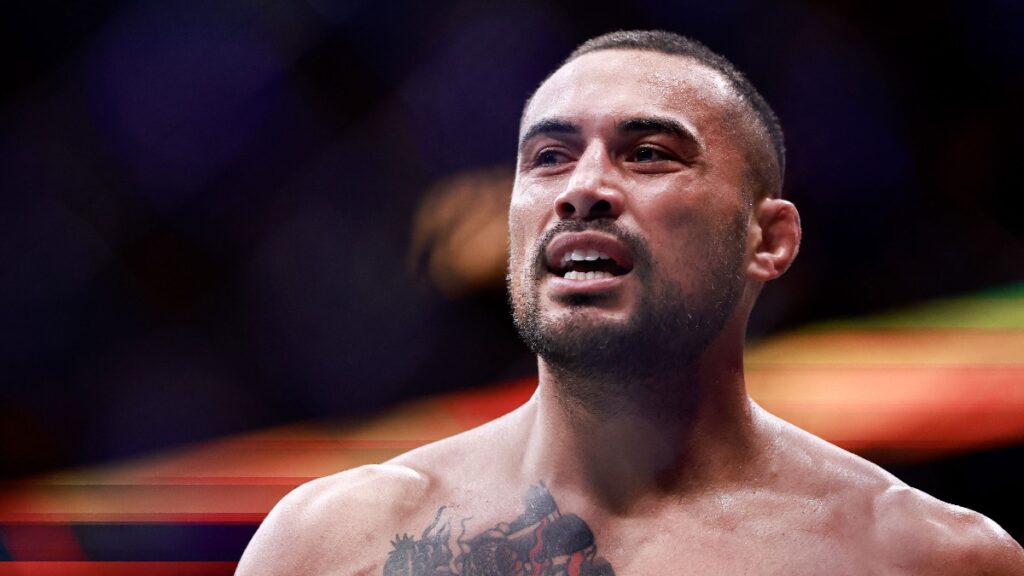 Carlos Ulberg annonce sa période d’indisponibilité et donne des nouvelles après son opération