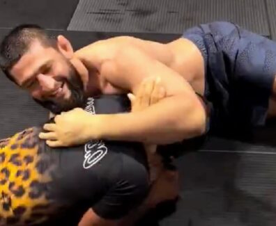 Demetrious-Johnson-entra&icirc;nement-Khamzat-Chimaev-lutte-grappling-avis-impressionn&eacute;-ufc-mma