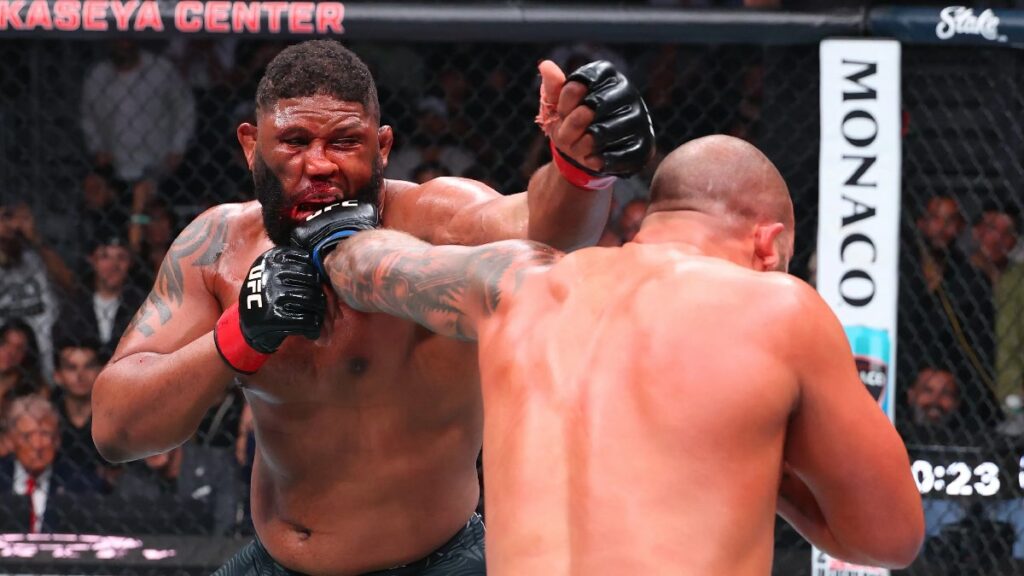 Josh Hokit r&eacute;pond publiquement &agrave; Curtis Blaydes