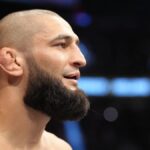 Khamzat Chimaev pr&eacute;vient les fans qu&rsquo;un mini &lsquo;Borz&rsquo; est en train de monter et que ce sera un futur champion
