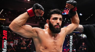 arman-tsarukyan-descente-featherweight-kamaru-usman-ufc