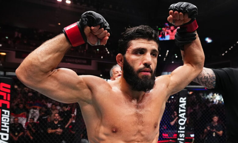 arman-tsarukyan-descente-featherweight-kamaru-usman-ufc