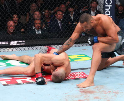 carlos-ulberg-ko-jiri-prochazka-ufc-327