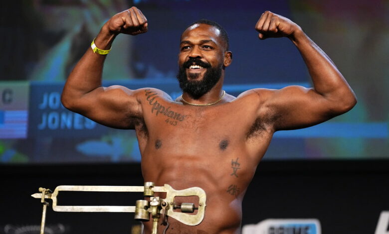 jon-jones-tricheur-fac-steroides-dopage-colby-covington-ufc