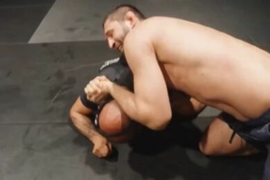 khamzat-chimaev-soumission-demetrious-johnson-sparring