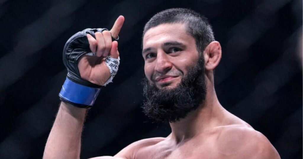 Khamzat Chimaev veut battre Sean Strickland peu importe la mani&egrave;re