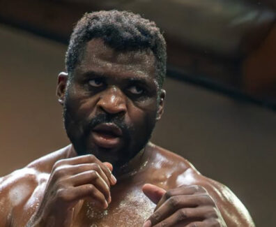 Francis-Ngannou-met-en-garde-Lins-Netflix-mma