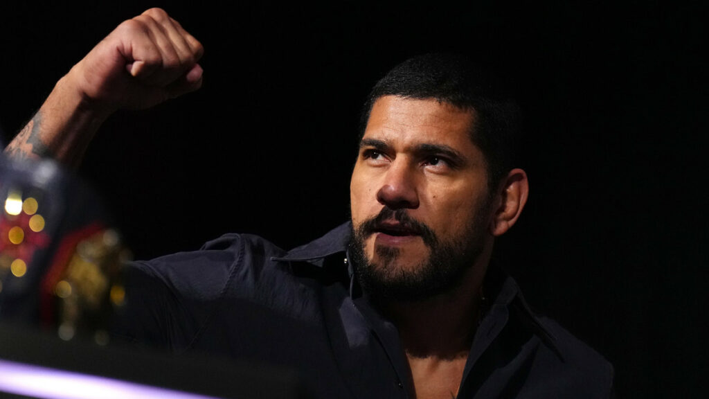 alex-pereira-ufc-maison-blanche-physique-titanesque