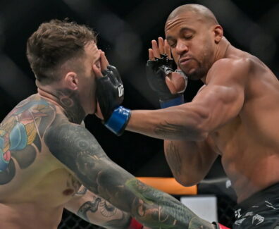 ciryl-gane-dezingue-tom-aspinall-communication-ufc