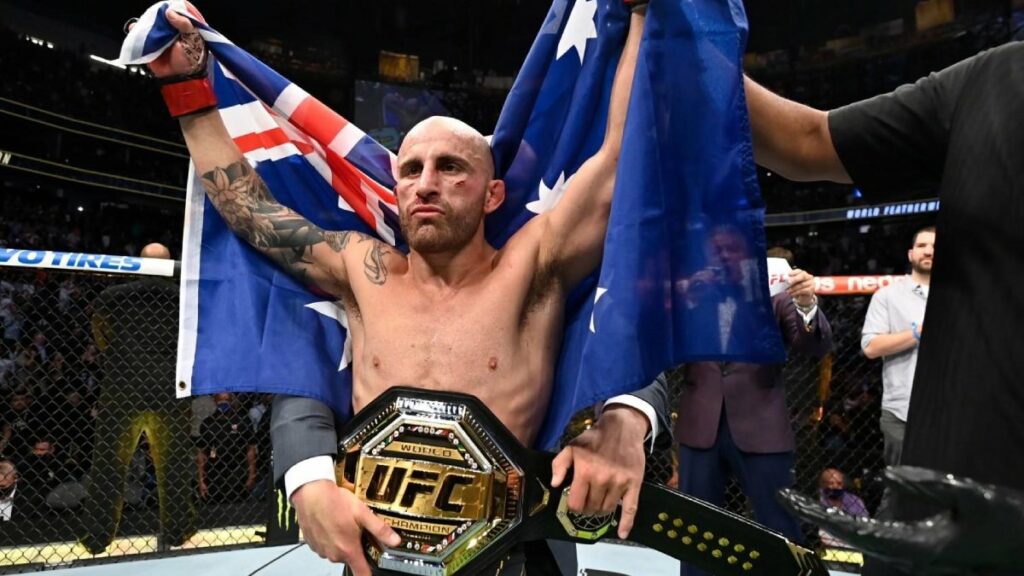 Ilia Topuria vs Justin Gaethje : Alexander Volkanovski livre son pronostic après avoir analysé les combattants