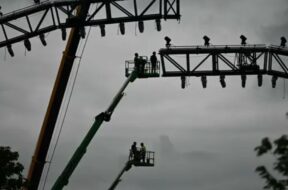 les-construction-ufc-maison-blanche-commenc&eacute;