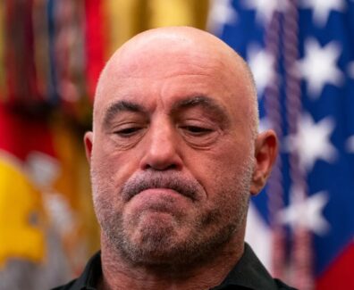 raison-joe-rogan-opoose-ufc-maison-blanche