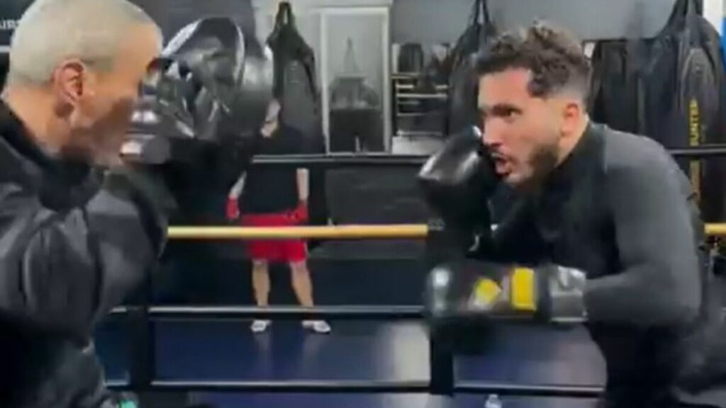 rayan-cherki-boxe-entrainement-specialiste