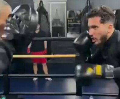 rayan-cherki-boxe-entrainement-specialiste