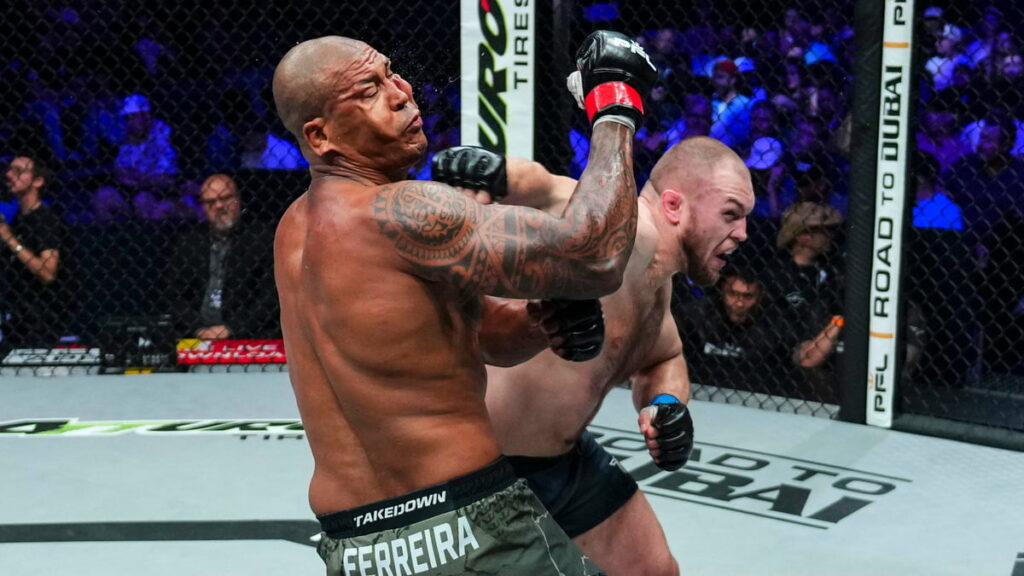 Renan Ferreira violemment mis K.-O. par Sergey Bilostenniy au PFL Sioux Falls