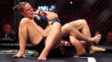 ronda-rousey-soumission-15-secondes-carano-mvp-netflix