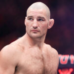 sean-strickland-derape-khamzat-chimaev-ufc-328