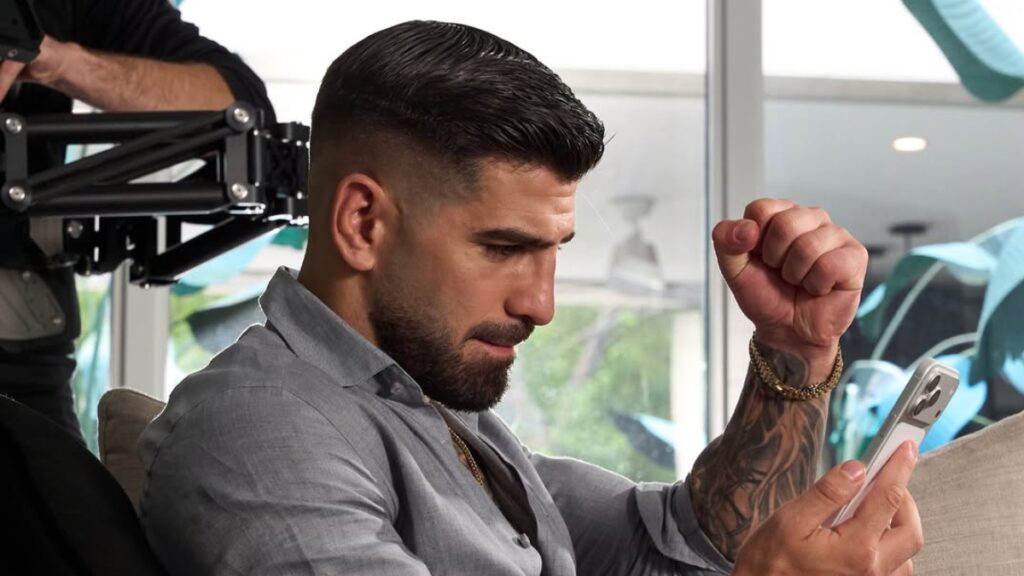 Ilia Topuria d&eacute;voile sa strat&eacute;gie pour battre Justin Gaethje &agrave; la Maison Blanche