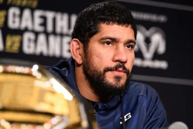 Daniel-Cormier-R&eacute;v&eacute;lations-salaire-Alex-Pereira-ufc-Maison-Blanche-combat-Ciryl-Gane