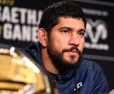 Daniel-Cormier-R&eacute;v&eacute;lations-salaire-Alex-Pereira-ufc-Maison-Blanche-combat-Ciryl-Gane